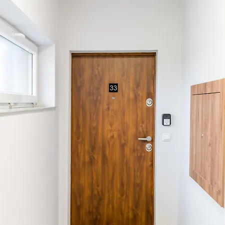 Chlebowa View By Bookinghost