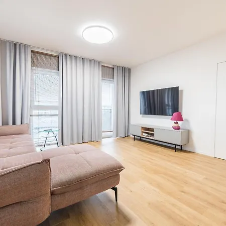 Chlebowa View By Bookinghost Poznan