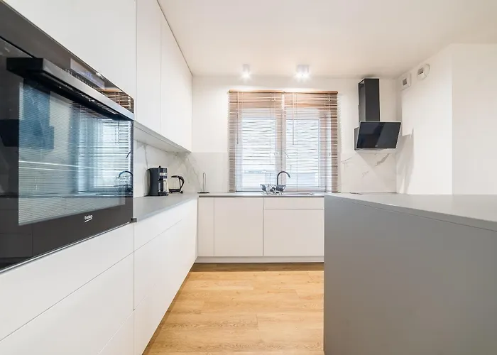 Chlebowa View By Bookinghost 波兹南